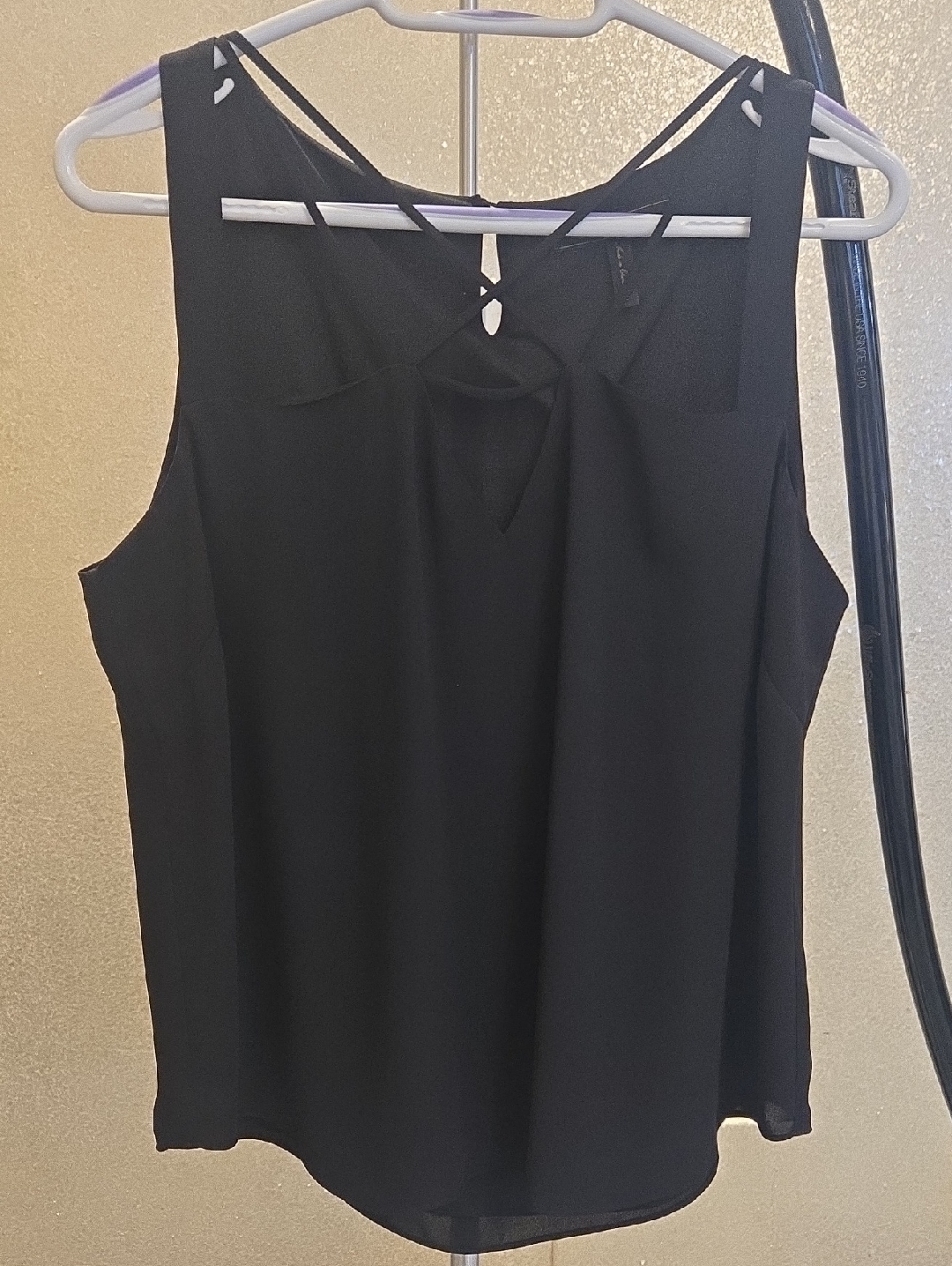 Bcbgmaxazaria Classic Black Sleeveless Women's Top